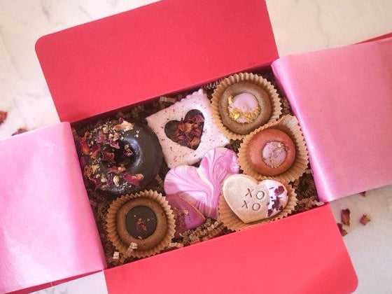 Valentine's bakery box for dogs. 